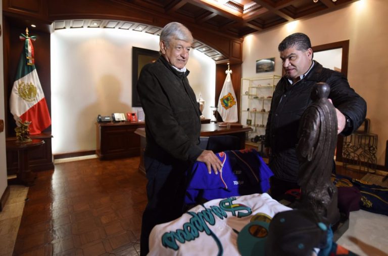 Sostiene AMLO reunión con Miguel Riquelme, gobernador de Coahuila