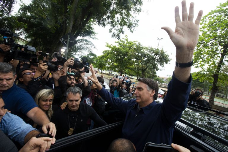 Bolsonaro y Haddad van a segunda vuelta en Brasil según el escrutinio oficial 