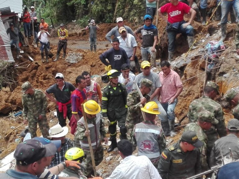 Deslizamiento de tierra en noroeste de Colombia deja al menos 11 muertos