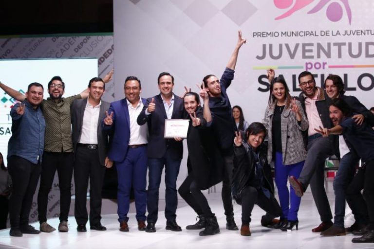 Entrega Manolo Jiménez el Premio Municipal de la Juventud 2018