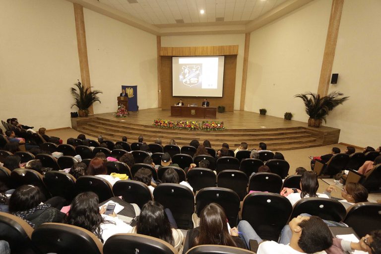 Inician festejos por el 59 aniversario de la Facultad de Trabajo Social