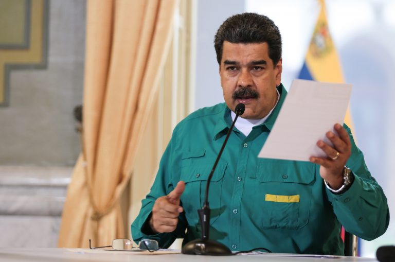 Maduro afirma que migrantes regresan a Venezuela gracias a él