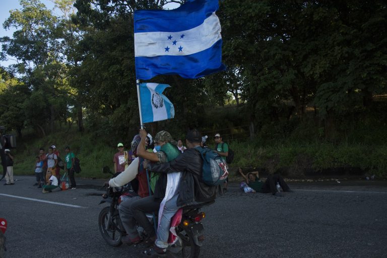 Llama iglesia católica a brindar protección a Caravana Migrante