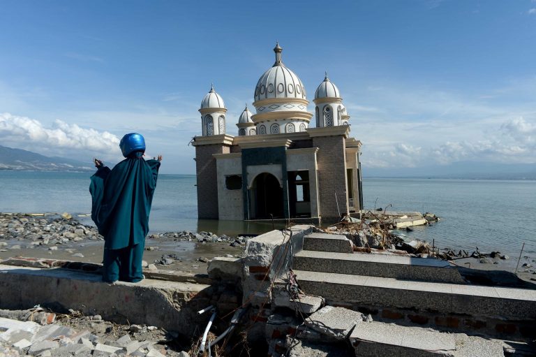 Reconstrucción en áreas de sismo y tsunami en Indonesia empezará en noviembre