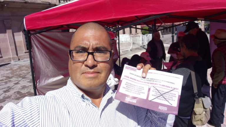 Reportero de El Heraldo vota tres veces en la consulta