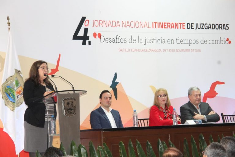 Se pronuncia presidenta de Asociación Nacional de Juezas y Magistradas contra AMLO