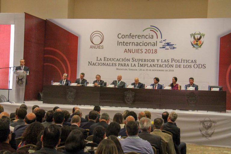 Asiste Rector de la UA de C a la Conferencia Internacional de la ANUIES 2018