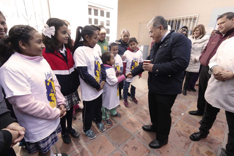 Centro Comunitario Polivalente “Francisco Villa” de la UA de C realizó brigada de salud