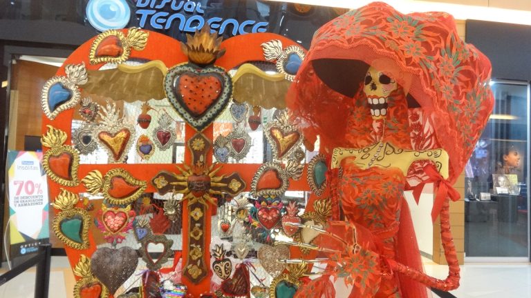 Continúa exposición La Catrina Joya