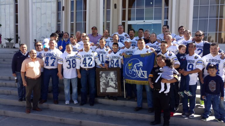 Celebran ex jugadores de Lobos UA de C XX Aniversario de primer campeonato