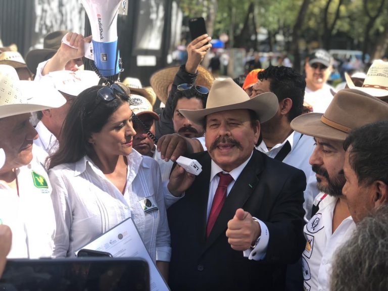 Pide Armando Guadiana respetar la Fiesta Brava en México