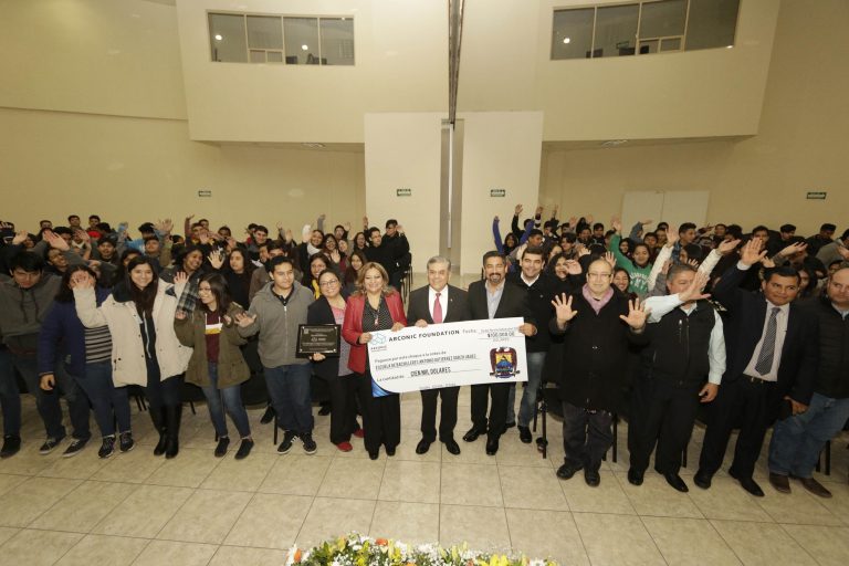 Recibe donativo Bachillerato “Antonio Gutiérrez Garza” y equipo de cómputo la Escuela de Sistemas de Ciudad Acuña