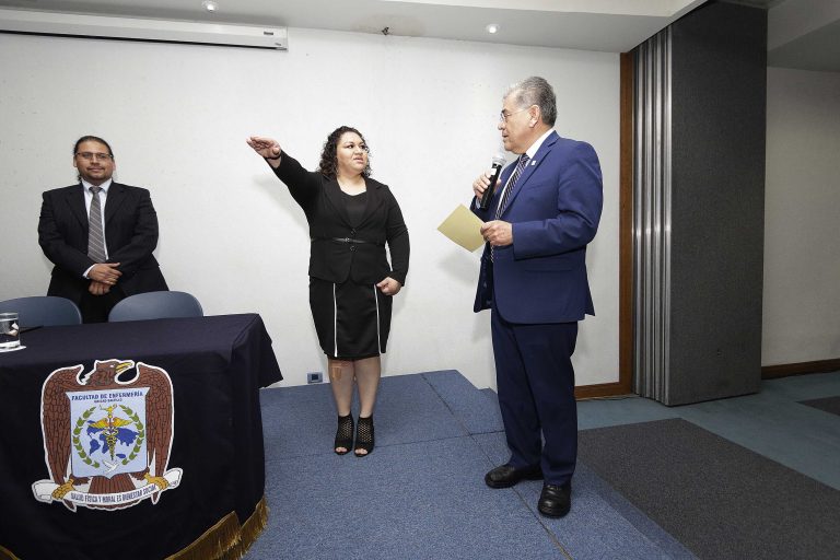 Tiene nueva directora la Facultad de Enfermería de la UA de C