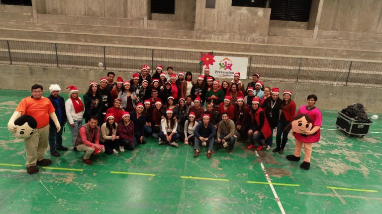 Celebran posada navideña en La Madriguera