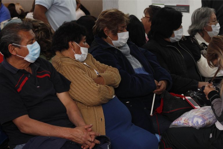 Detectan 936 contagios y 63 muertes por influenza en México