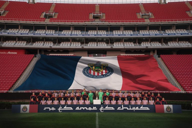 FIFA pone a un ‘gringo’ en Chivas