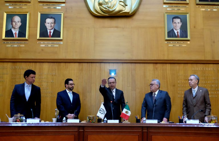 Germán Martínez Cázares rinde protesta como director general del IMSS