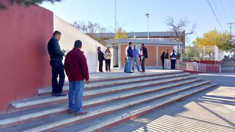 A punto de parar labores los CECyTEC por falta de pago a trabajadores