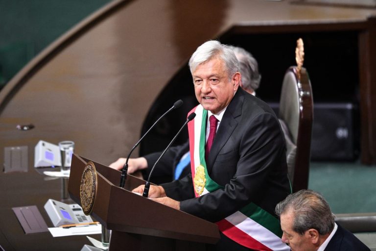 Dan diputados de Coahuila beneficio de la duda a López Obrador