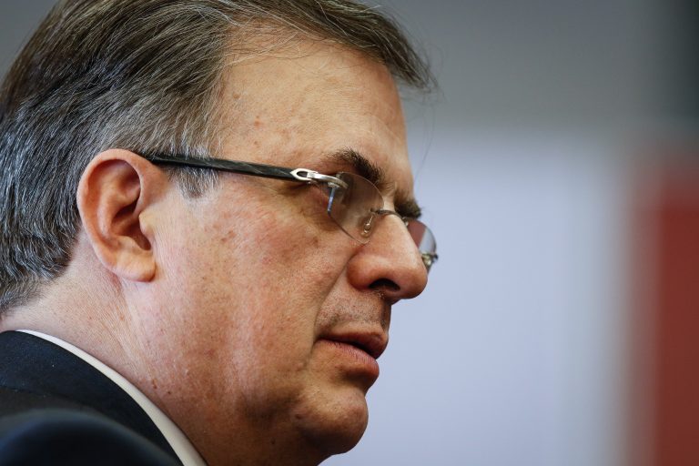 Reitera Ebrard que México no aceptará ser tercer país seguro para migrantes