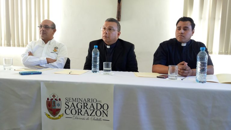 Presenta Diócesis al nuevo rector del Seminario Diocesano de Saltillo