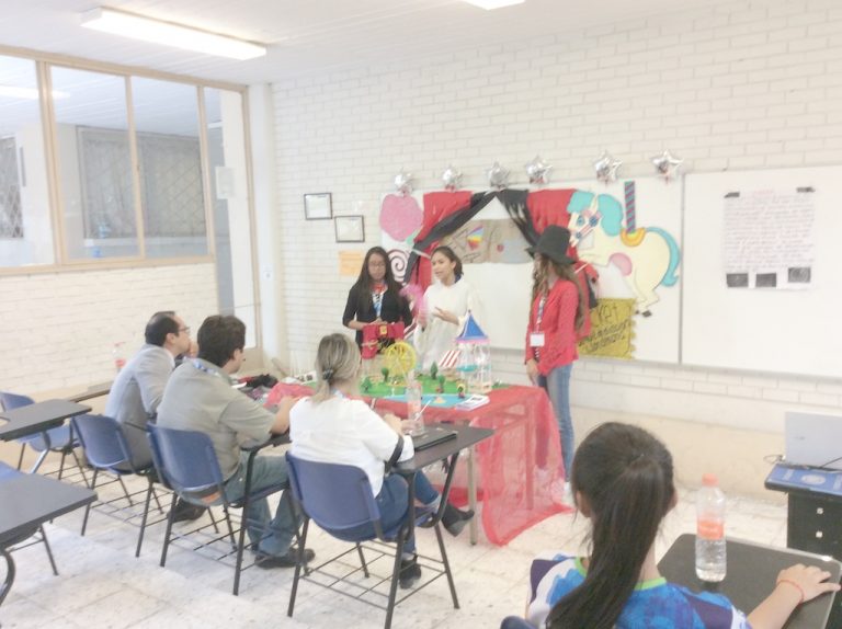 Concursos de aparatos, experimentos y cohetes en Coahuila