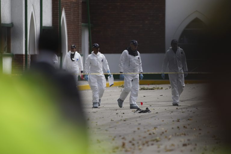 ELN reivindica atentado contra escuela de policía en Bogotá