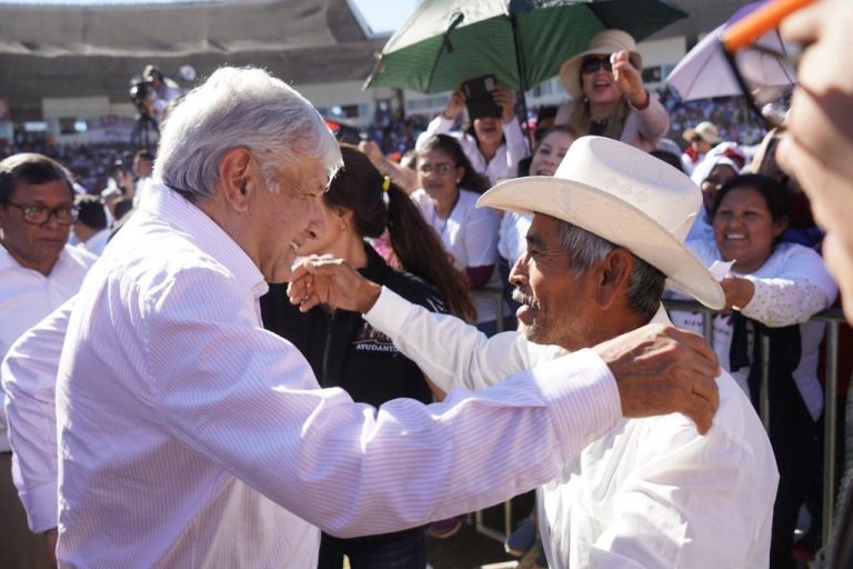 Recaudación en frontera norte es favorable: López Obrador