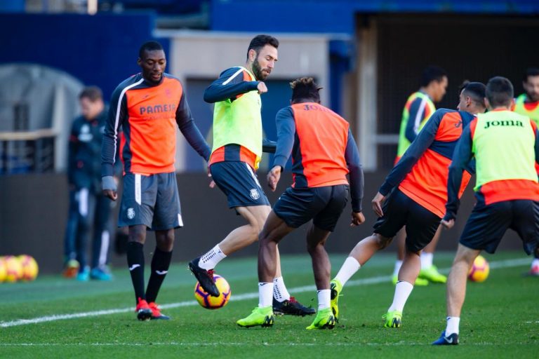 Miguel Layún vuelve a México para ponerse la camiseta de Rayados