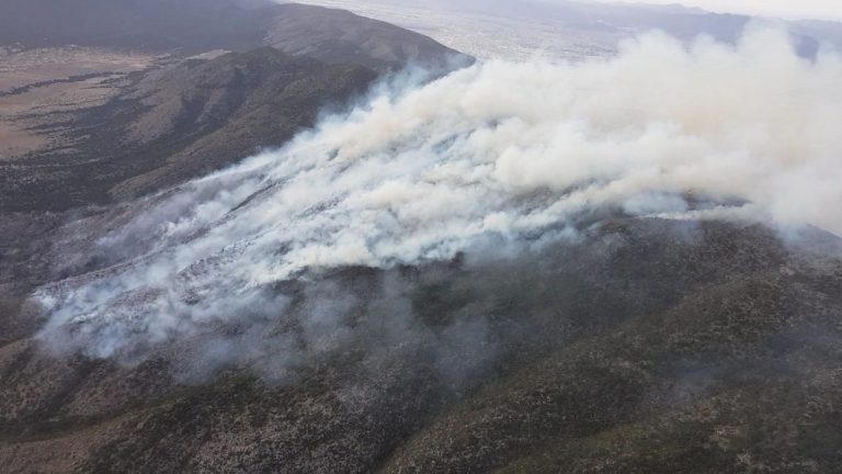 Control al 20 por ciento del incendio en El Diamante; Coahuila mantiene combate