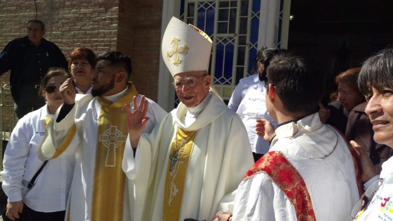 Celebra Obispo Francisco Villalobos su cumpleaños con sacerdotes de la Diócesis