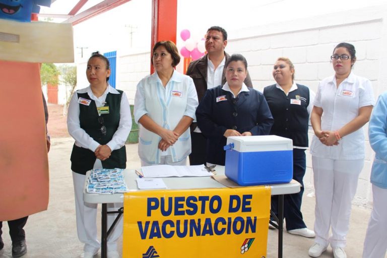 Instalará Salud Coahuila 371 puestos de vacunación