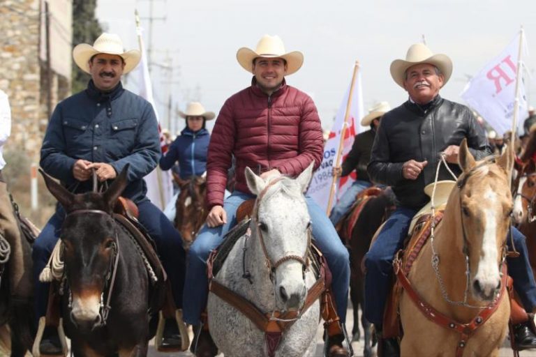 Encabeza Alcalde cabalgata del Rodeo Saltillo 2019