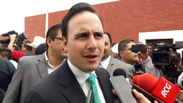 Avanzan obras en Saltillo; nueva entrada está a punto de ser concluida; señala alcalde