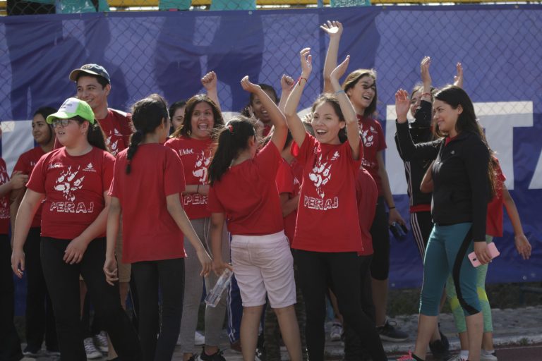 Celebran con Olimpiada el Día Nacional de Peraj