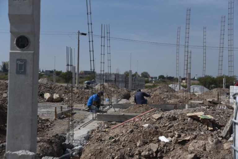 Con cautela Canadevi en construcción de vivienda económica