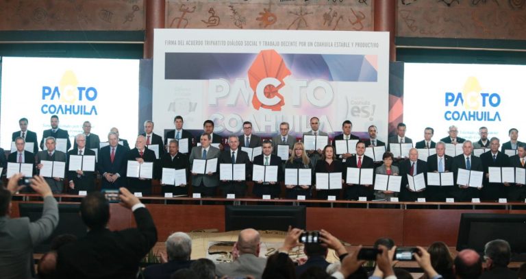 Firman Pacto Coahuila