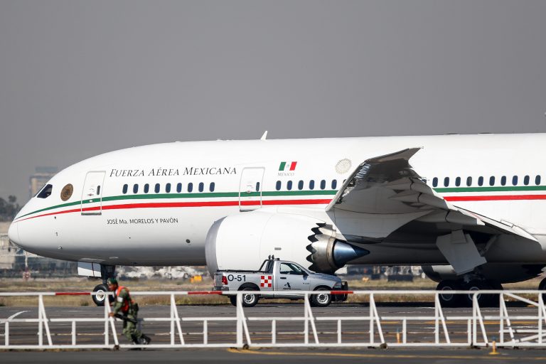 Vuelve este miércoles el avión presidencial a México, anuncia López Obrador