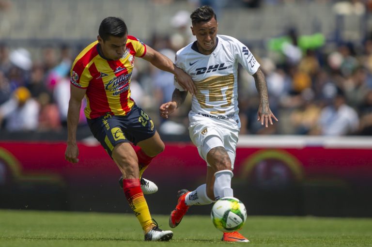 Pumas rescata empate ante Monarcas