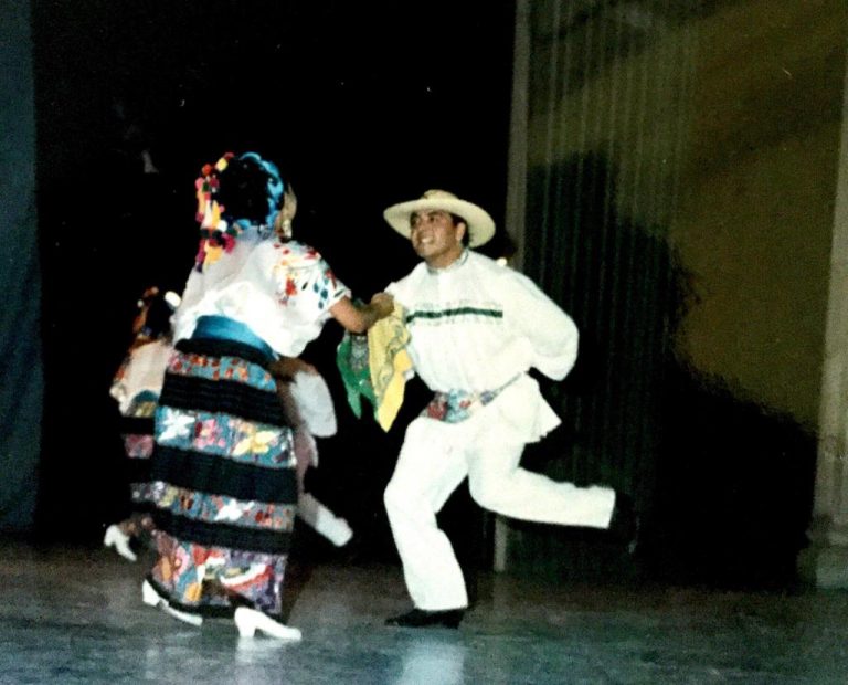 Realizan homenaje a Francisco Hernández, impulsor de la danza folclórica en Coahuila