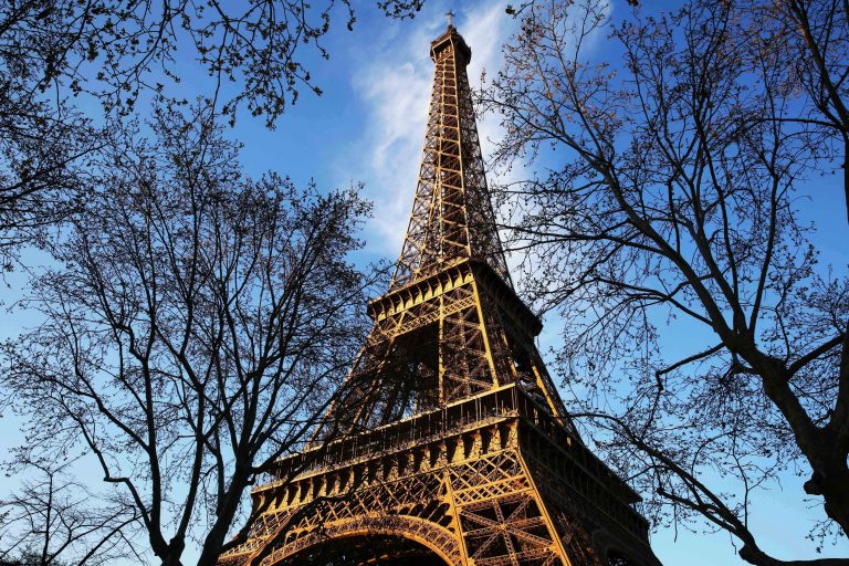 Torre Eiffel celebra su 130º aniversario