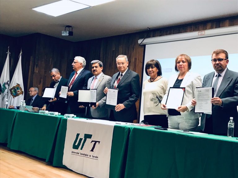 Coahuila establece convenio con universidades para dar becas a alumnos destacados