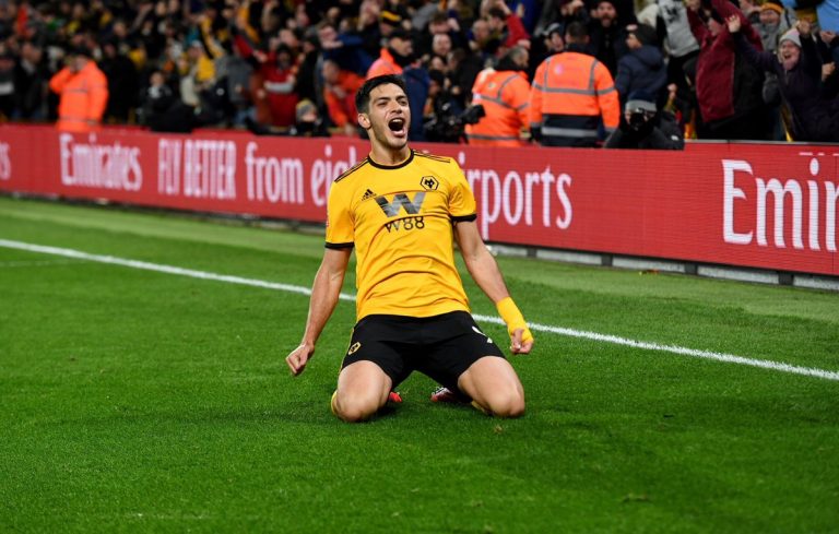 ‘Sin Cara’ y sin final; Jiménez anota de tijera pero ‘Wolves’ cae en semifinales