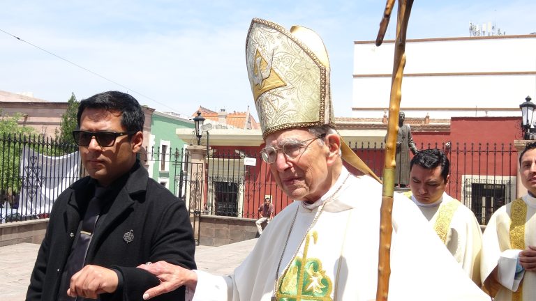 Celebra Monseñor Francisco Villalobos 70 años de ordenación sacerdotal