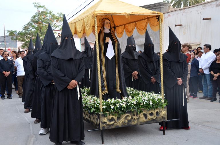 TODO LISTO PARA PROCESIÓN DEL SILENCIO EN VIESCA