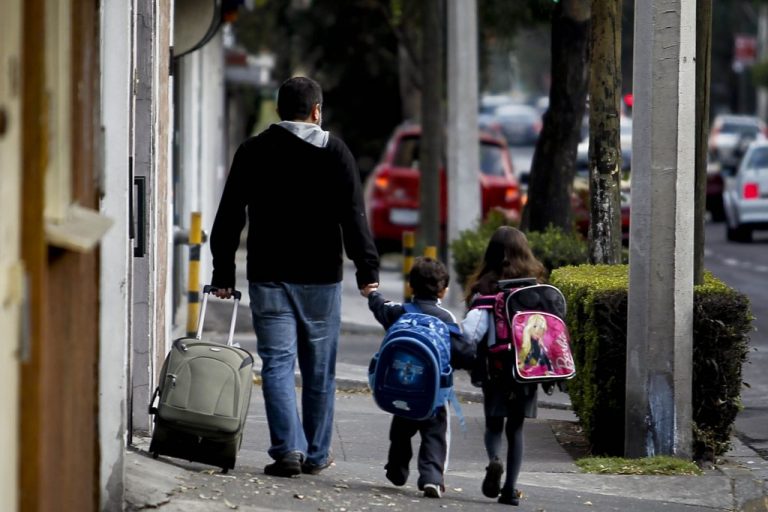 Este lunes regresan a clases un millón 50 mil estudiantes en Coahuila