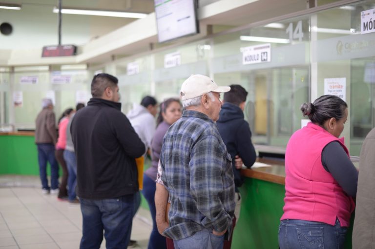 Cumple el 50 % con el pago de derechos de control vehicular en Región Centro de Coahuila