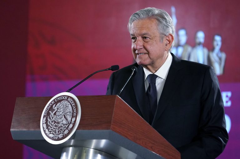 Adelantará informe para el 1 de julio; López Obrador celebrará así su triunfo