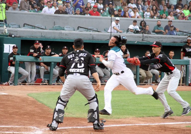 Toros de Tijuana gana 9 – 5 a Saraperos y empatan la serie