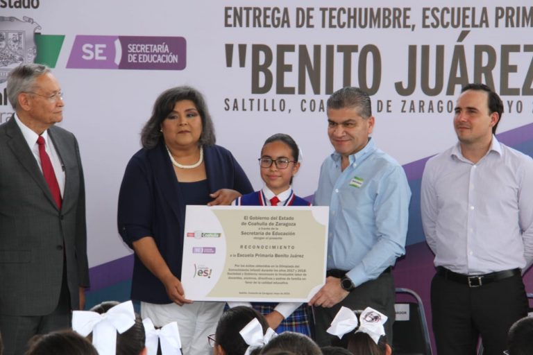 Coahuila es ejemplo nacional en logros educativos: Riquelme